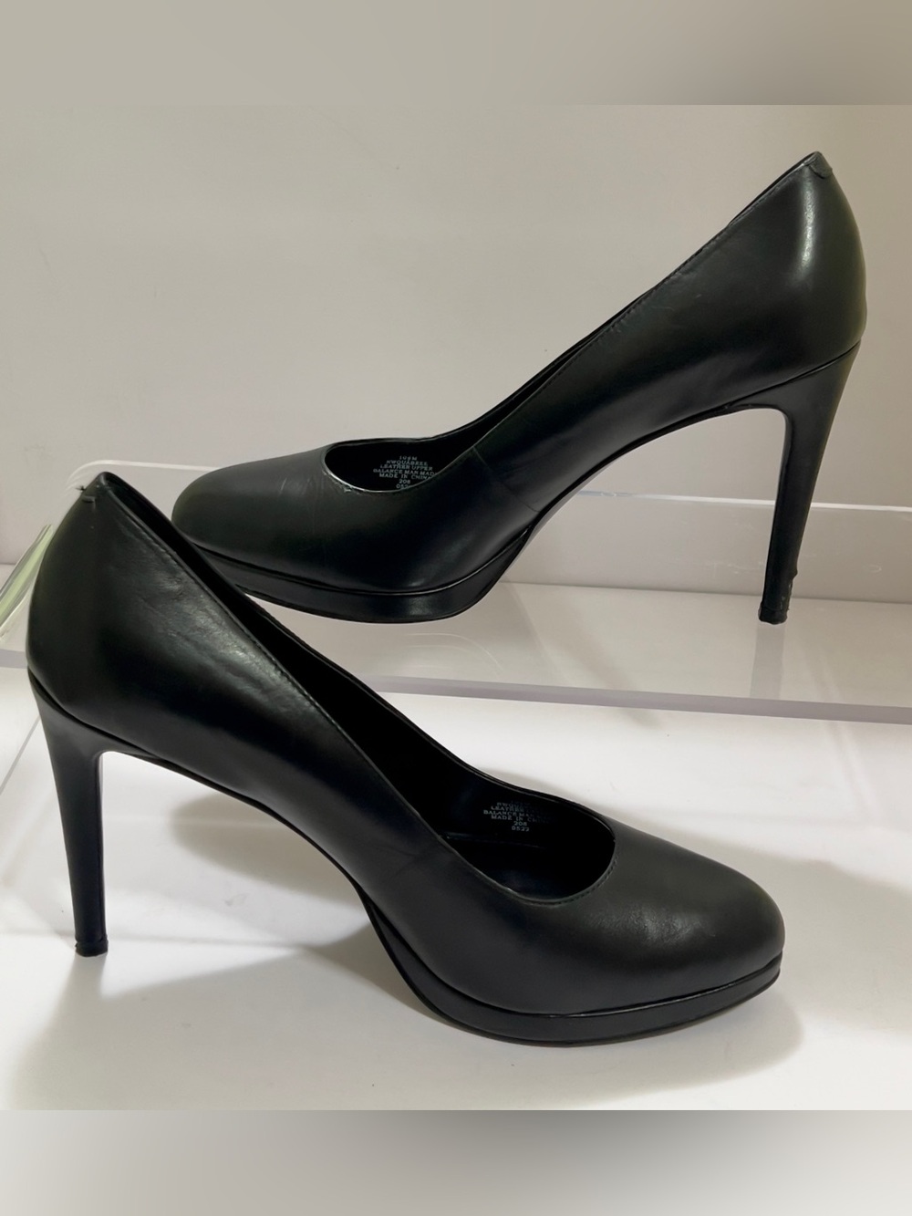 Nine West Black Leather Platform Stiletto Pumps Size 10.5M